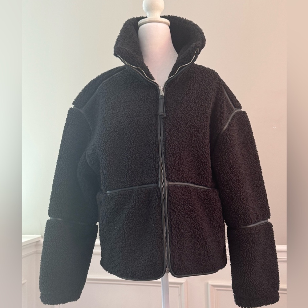 New Abercrombie & Fitch Sherpa Jacket in Black Size Small